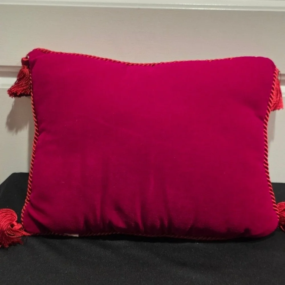 N/A decorative lumbar